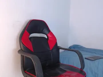 ZaraReyes – webcam model profile photo Image 18