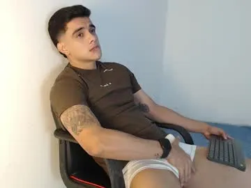 ZaraReyes – webcam model profile photo Image 5