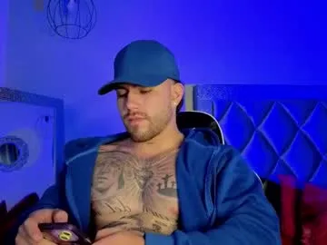 raymondmont – webcam model profile photo Image 14