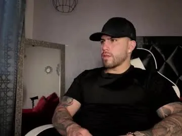 raymondmont – webcam model profile photo Image 15