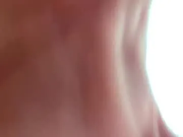 AmyBelmontt – webcam model profile photo Image 10