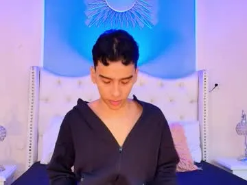 AlbaMilan – webcam model profile photo Image 3