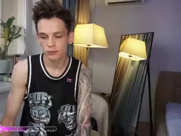 AvaMaddisson – webcam model profile photo Image 11