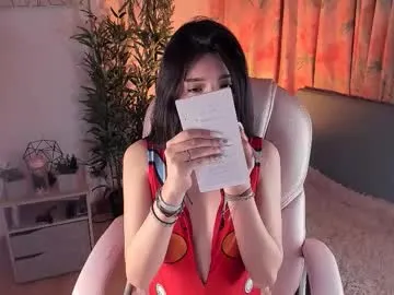 AmyBelmontt – webcam model profile photo Image 10