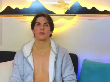 LiaBoston – webcam model profile photo Image 4