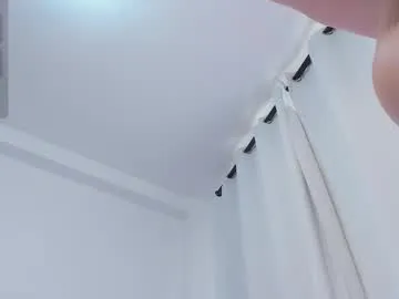 AlisiaConors – webcam model profile photo Image 8