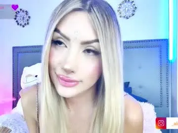 SofieLee – webcam model profile photo Image 14