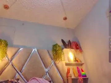 CassieGil – webcam model profile photo Image 2