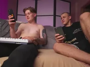 Emmy_Foxx – webcam model profile photo Image 10