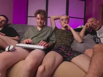 Emmy_Foxx – webcam model profile photo Image 9