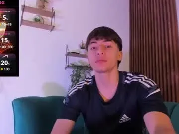 Juhone – webcam model profile photo Image 19