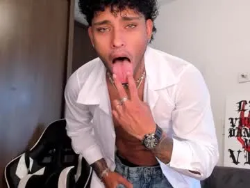 YaraDavis – webcam model profile photo Image 16