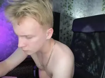 shoma2003 – webcam model profile photo Image 5