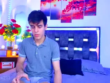 SofieeNoir – webcam model profile photo Image 12