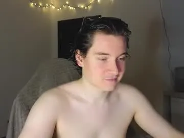 max04 – webcam model profile photo Image 14