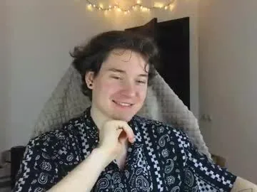 max04 – webcam model profile photo Image 9