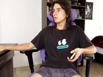 SophieBlaake – webcam model profile photo Image 12