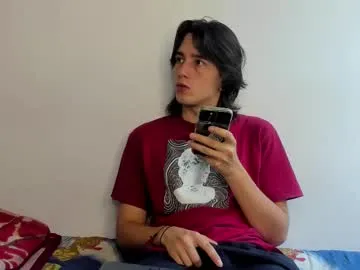 SophieBlaake – webcam model profile photo Image 3