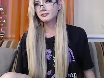 ValenWill – webcam model profile photo Image 17