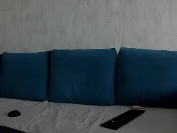 SweetHotLipsX39 – webcam model profile photo Image 11