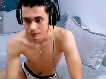 IVYDEAN – webcam model profile photo Image 3