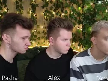 EmmilyCoopers18 – webcam model profile photo Image 4