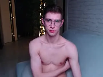 CassieGil – webcam model profile photo Image 15