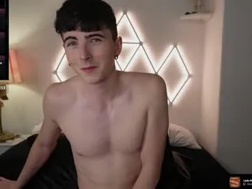 CameronnLane – webcam model profile photo Image 13