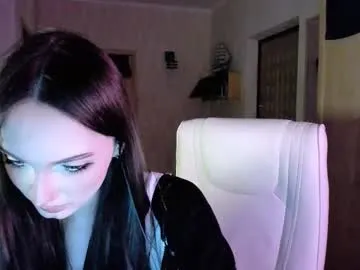 Alikams – webcam model profile photo Image 14