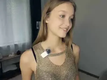 alanna_Micheles – webcam model profile photo Image 5