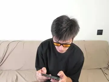 CheerryX – webcam model profile photo Image 5