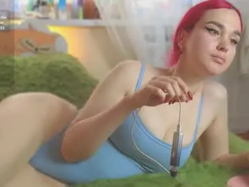 Lololevy – webcam model profile photo Image 10