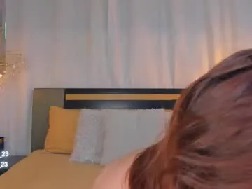 LiaSinclair – webcam model profile photo Image 16