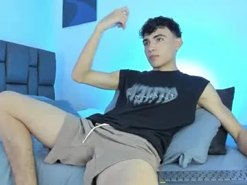 thickcockblacklightskin – webcam model profile photo Image 13