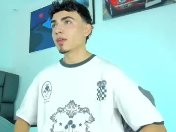 thickcockblacklightskin – webcam model profile photo Image 6