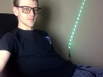 CassieGil – webcam model profile photo Image 15