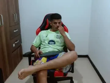 JenCampbell – webcam model profile photo Image 8