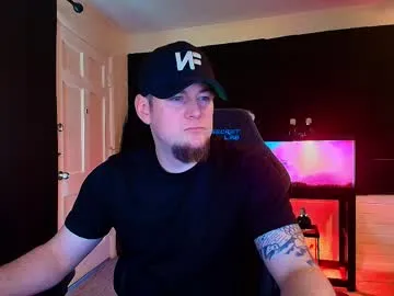 atesturky – webcam model profile photo Image 9