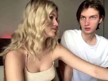 ArianaSole – webcam model profile photo Image 10