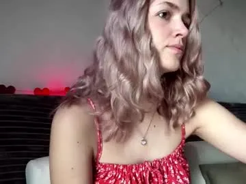 ArianaSole – webcam model profile photo Image 15