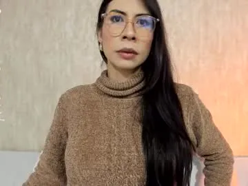 Lotie_Cox – webcam model profile photo Image 8