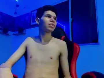 ArianaSole – webcam model profile photo Image 17