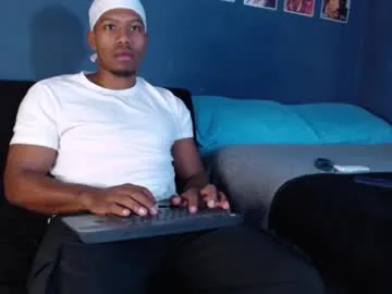 andrew_hoult – webcam model profile photo