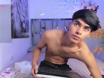 SophieBlaake – webcam model profile photo Image 6