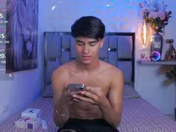 SophieBlaake – webcam model profile photo Image 7