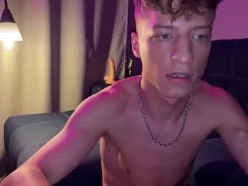 LauraFord – webcam model profile photo Image 10