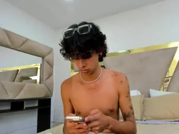 EmilyWeston – webcam model profile photo Image 16