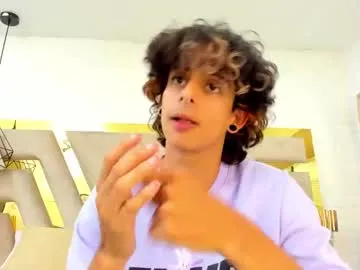 EmilyWeston – webcam model profile photo Image 19