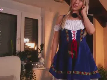 AmyBelmontt – webcam model profile photo Image 18