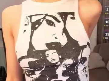 HeatherHeels – webcam model profile photo Image 19